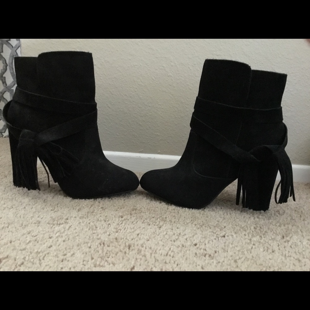 Beautiful Marinela booties